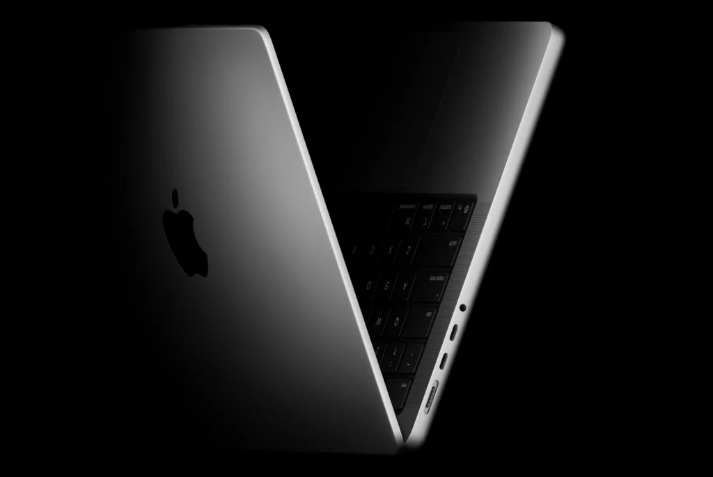 Apple-MacBook-Pro-14-in-hero
