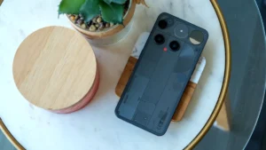 Nothing Phone (3): Ads, Bloatware. Did They Break Their Promise?