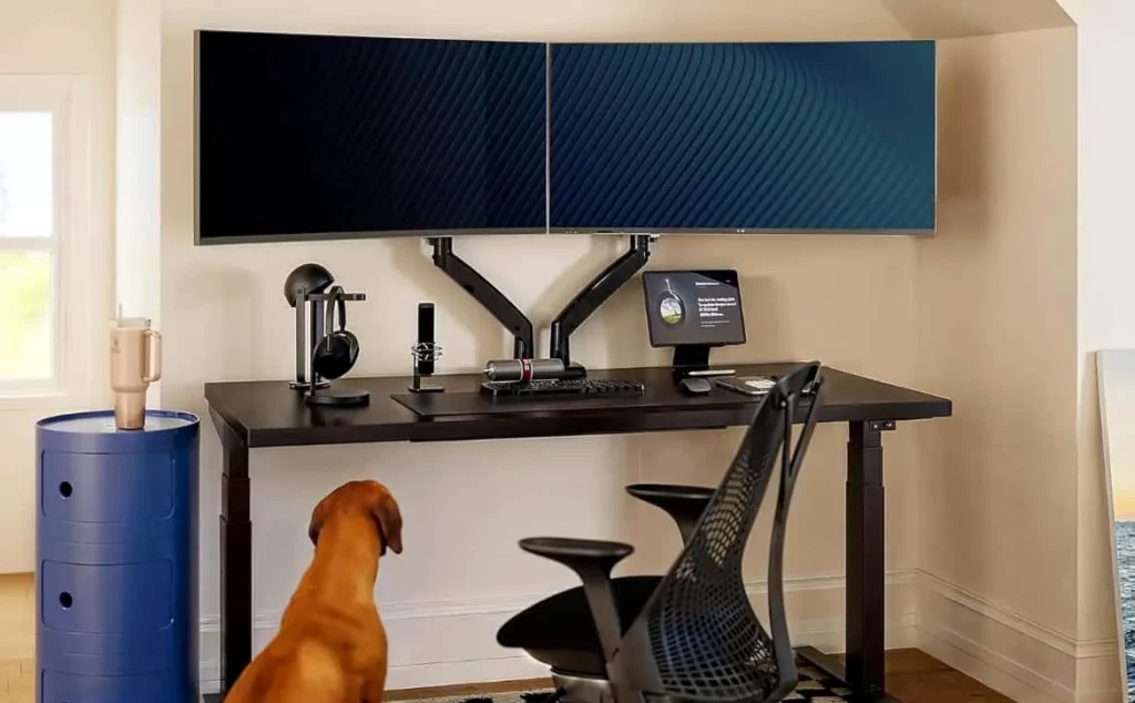 Huanuo NitroGlide dual monitor arm setup