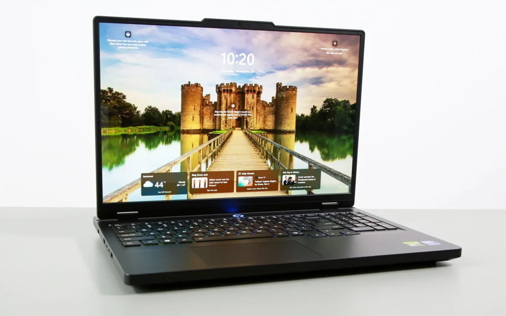 Legion 5i OLED display showcasing vibrant colors