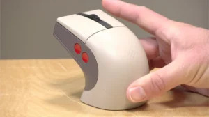 8BitDo Retro R8: Iconic Retro Style Meets Pro-Grade 8KHz Power